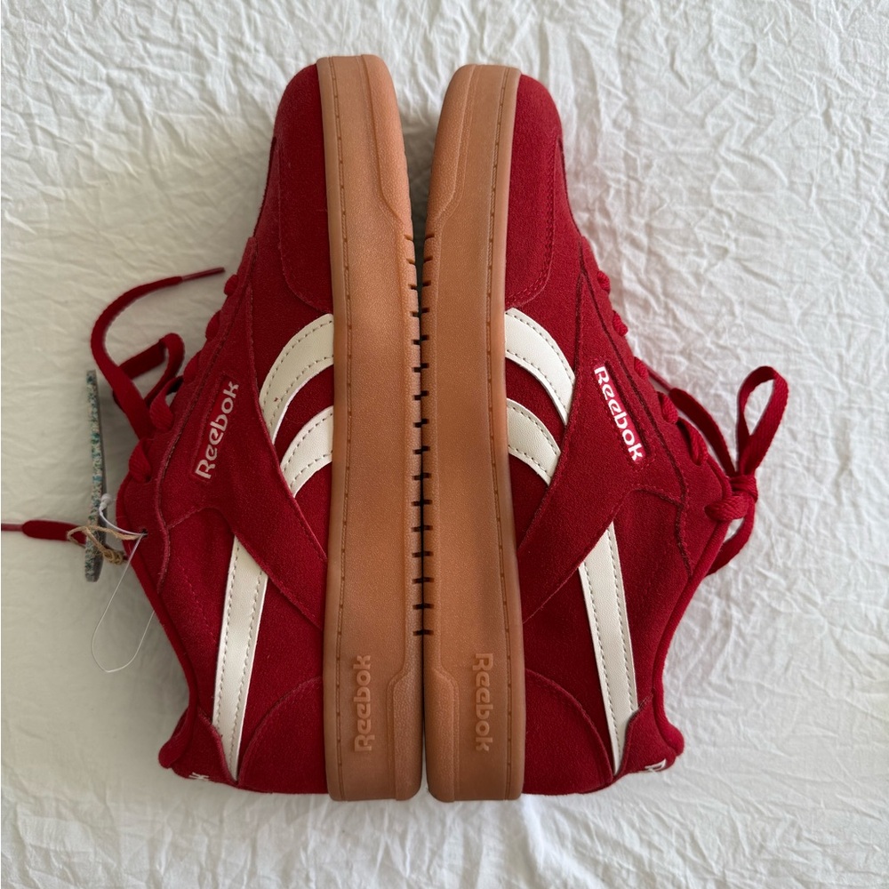 NWT Reebox shoes - Picture 2 of 6